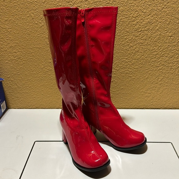 Ellie Shoes - Ellie Shoes Women's Go-Go Boot. Size 6